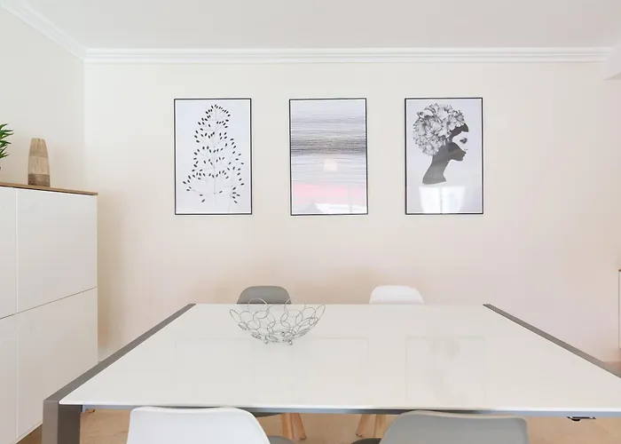 Le Corail Spacieux Avec Beau Et Ample Balcon, Au Centre, Ideal Pour Familles Et Petits Groupes * קאן