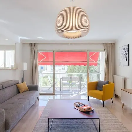 Le Corail Spacieux Avec Beau Et Ample Balcon, Au Centre, Ideal Pour Familles Et Petits Groupes 아파트 *