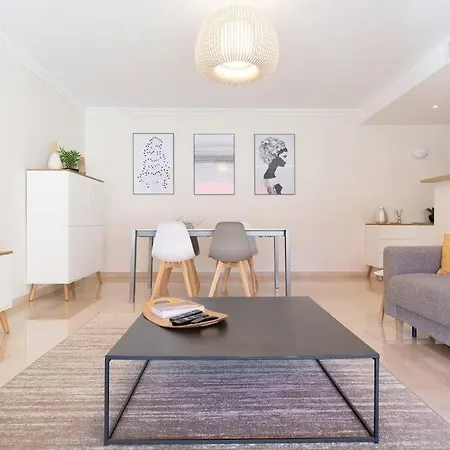 Le Corail Spacieux Avec Beau Et Ample Balcon, Au Centre, Ideal Pour Familles Et Petits Groupes 아파트 칸느