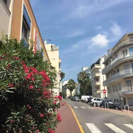 Le Corail Spacieux Avec Beau Et Ample Balcon, Au Centre, Ideal Pour Familles Et Petits Groupes * 칸느
