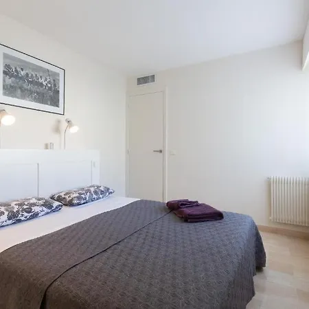 아파트 Le Corail Spacieux Avec Beau Et Ample Balcon, Au Centre, Ideal Pour Familles Et Petits Groupes