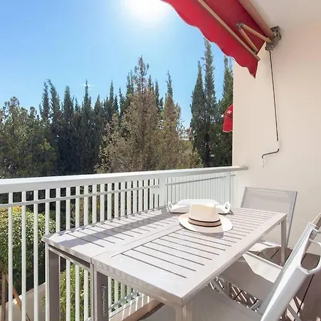 Le Corail Spacieux Avec Beau Et Ample Balcon, Au Centre, Ideal Pour Familles Et Petits Groupes 아파트 *